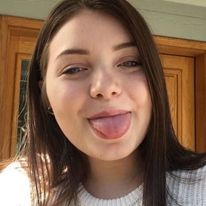 Meet your Posher, Kiara